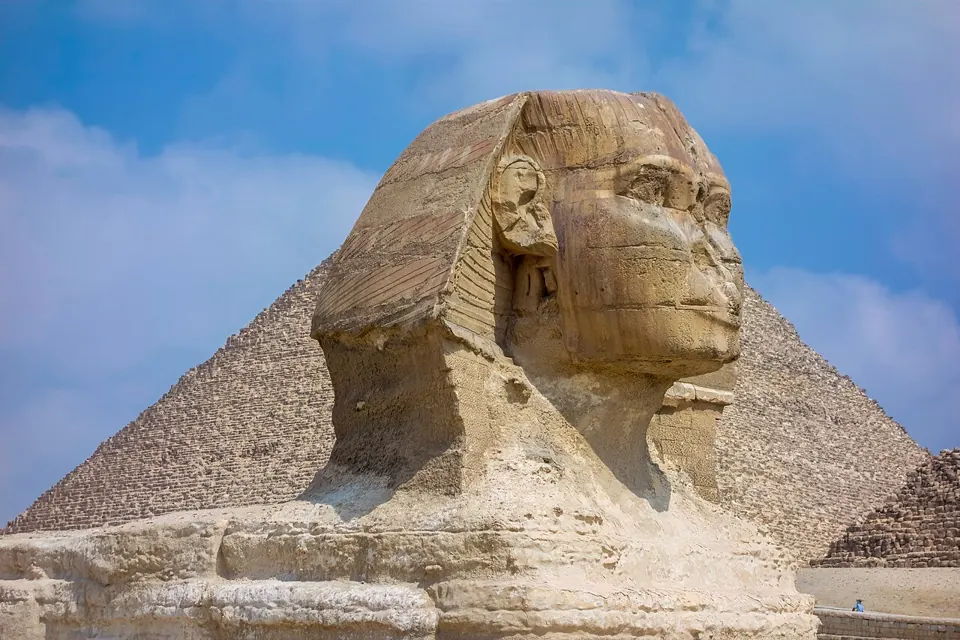 The Great Sphinx and the Pyramid of Khafre, Giza